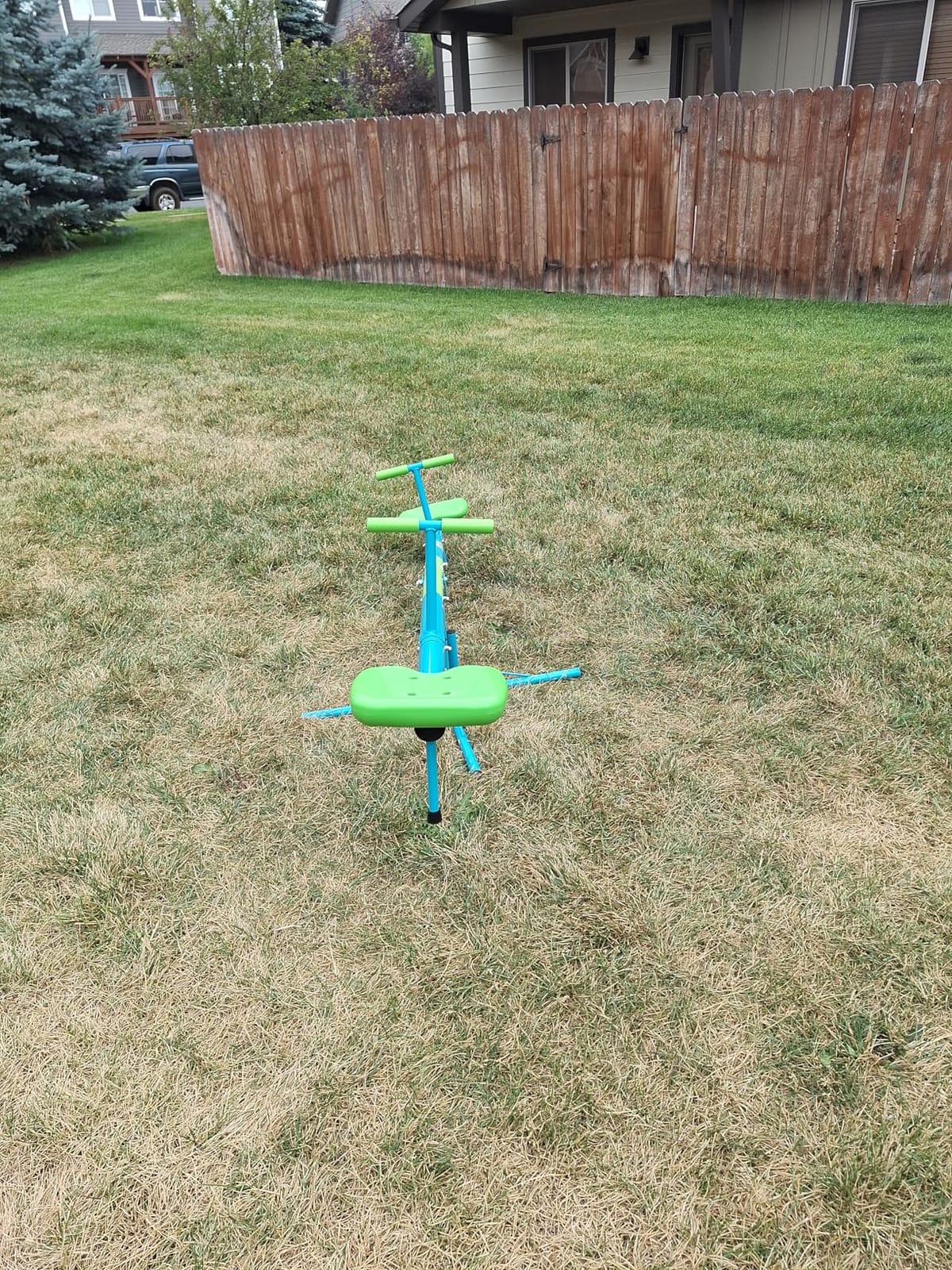 Amictoy Teeter Totter for Kids, 360° Spinning Seesaw, 100 lb Seat customer photo 2