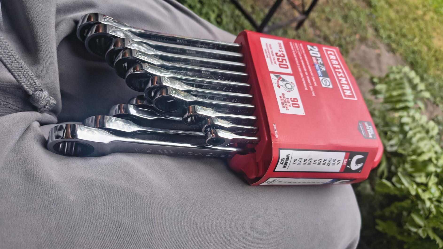 CRAFTSMAN Ratchet Wrenches Set, 20 Pc, 90 Tooth SAE/Metric Ratcheting Wrench Set with Case, 4 Degree Arc Swing (CMMT87220) customer photo 1