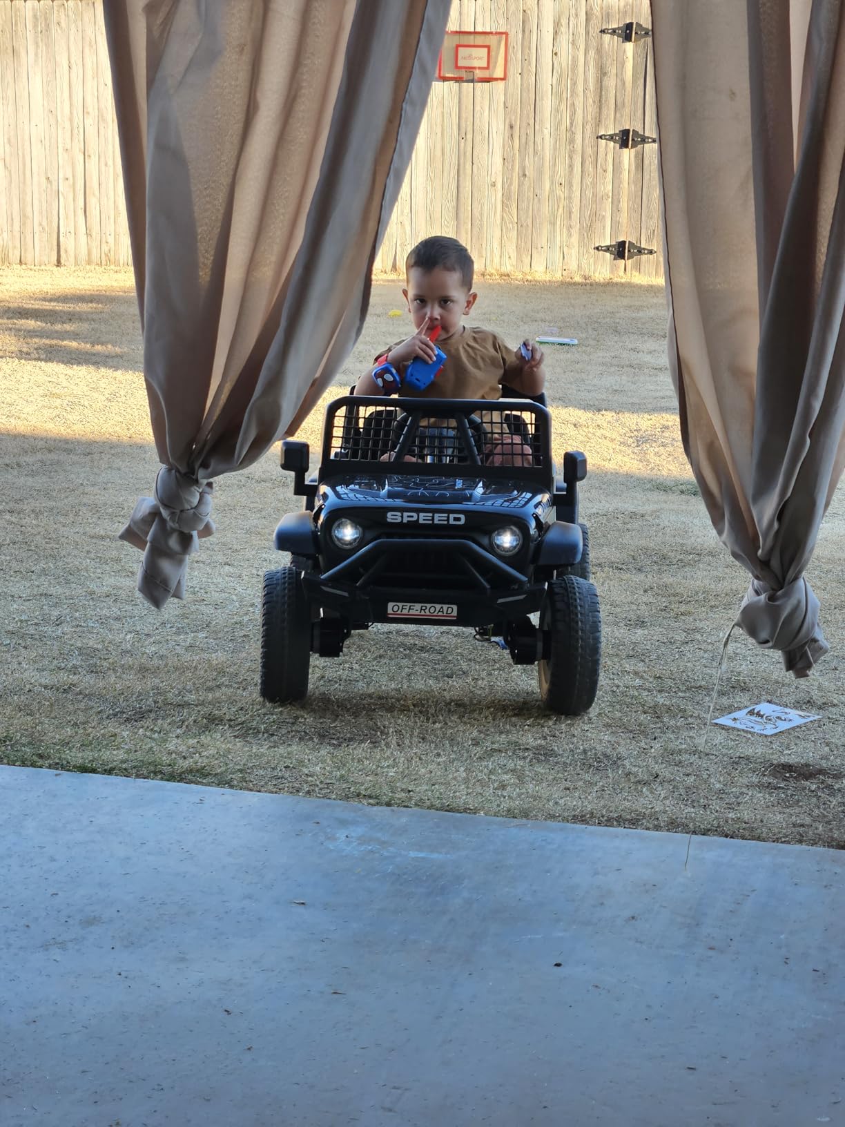 24V Ride on Toys w/Remote Control, 4WD Kids Ride on Truck Car, 3 Speed, Bluetooth Music, Wide Seat, Spring Suspension, LED Light, Birthday for Boys Girls Toddler (Black+Red) customer photo 2