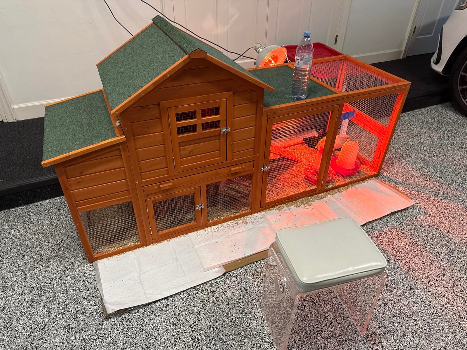XLarge Chicken Coop Outdoor Wooden Hen House Poultry Cage Orange 80